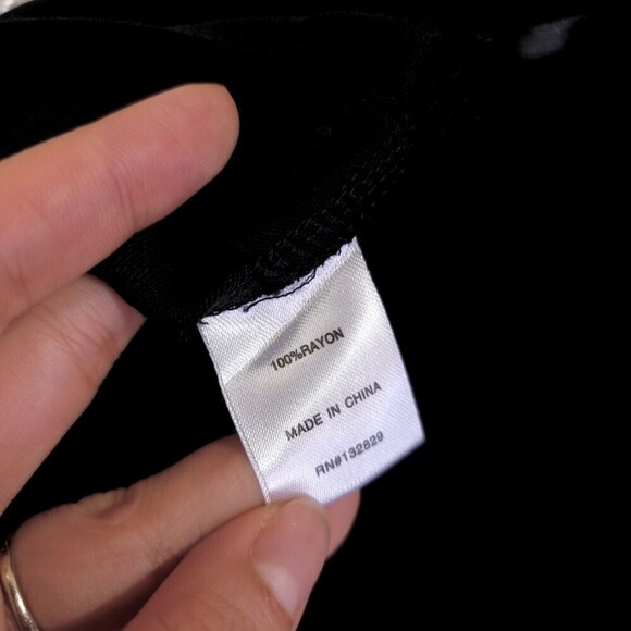 NEW Superdown Caleb Open Back Button Front Crop Top Minimal Black 90s y2k Small - Picture 10 of 10